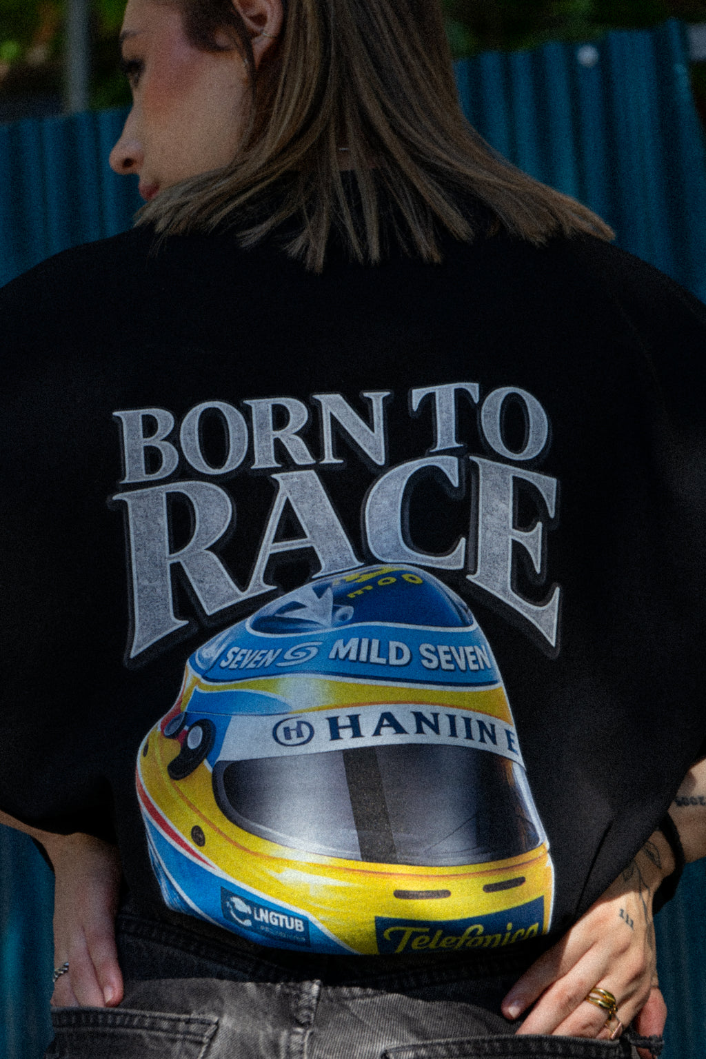 Camiseta negra "Born to Race"